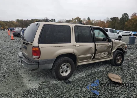 2000 Ford Explorer Xlt from USA, damaged, VIN 1FMZU63X5YUB61399